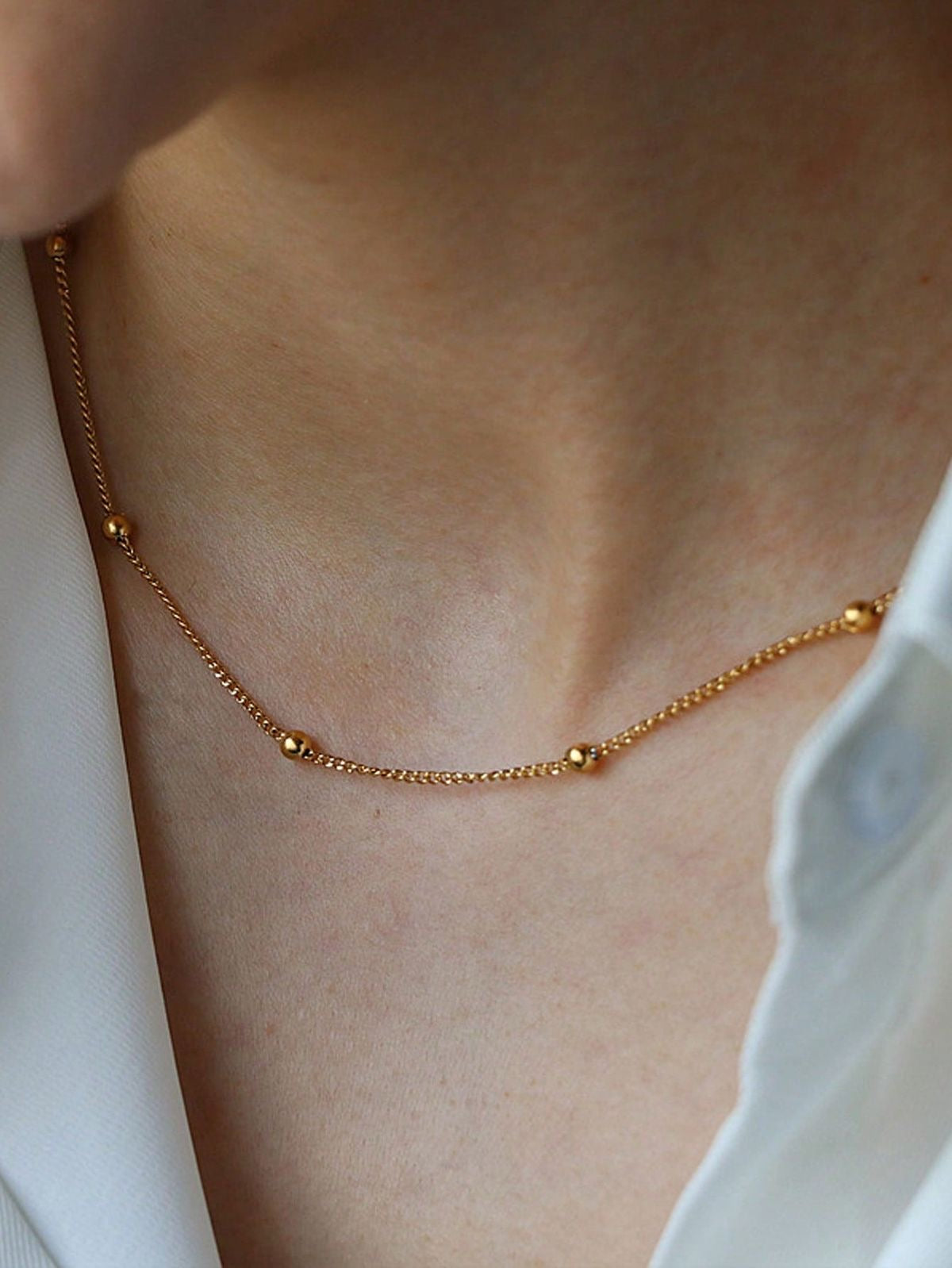 Dot Necklace