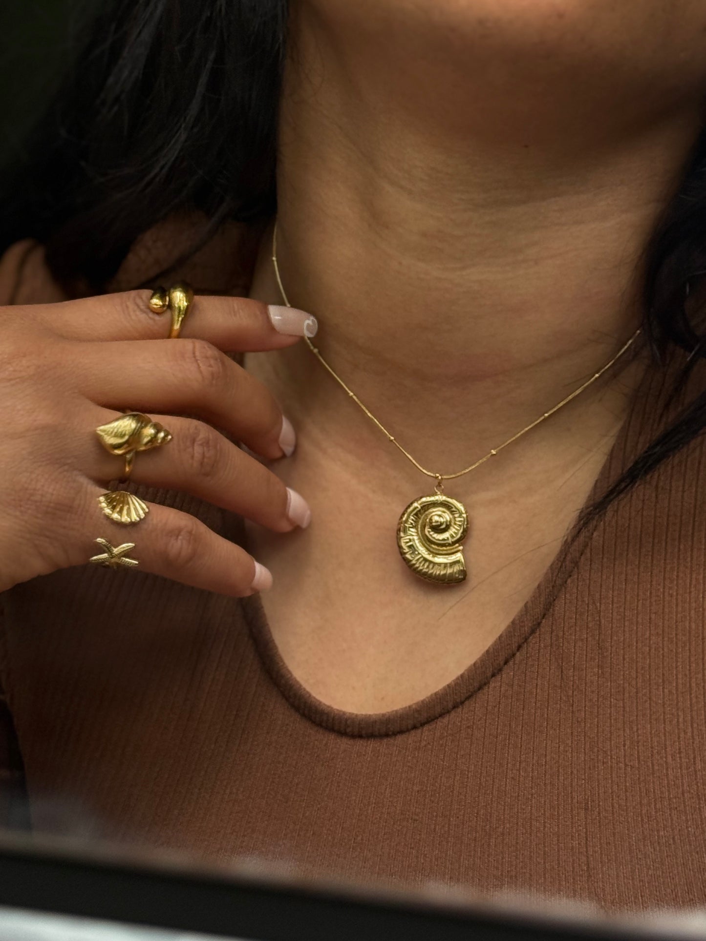 Shell necklace