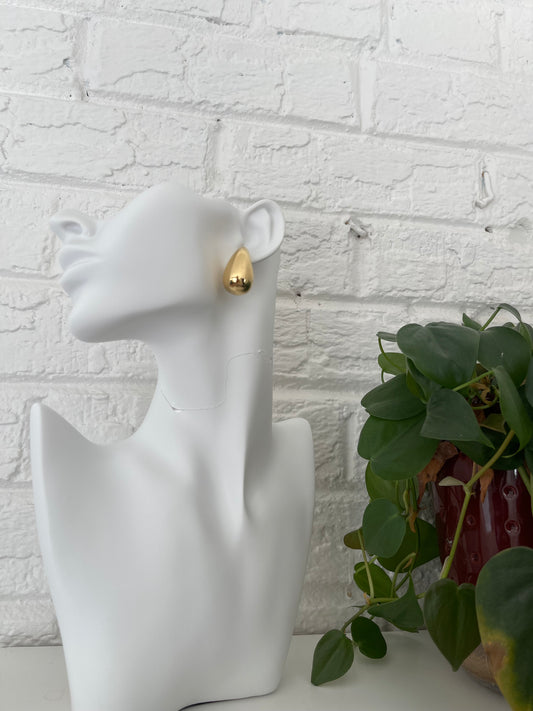 Teardrop earrings